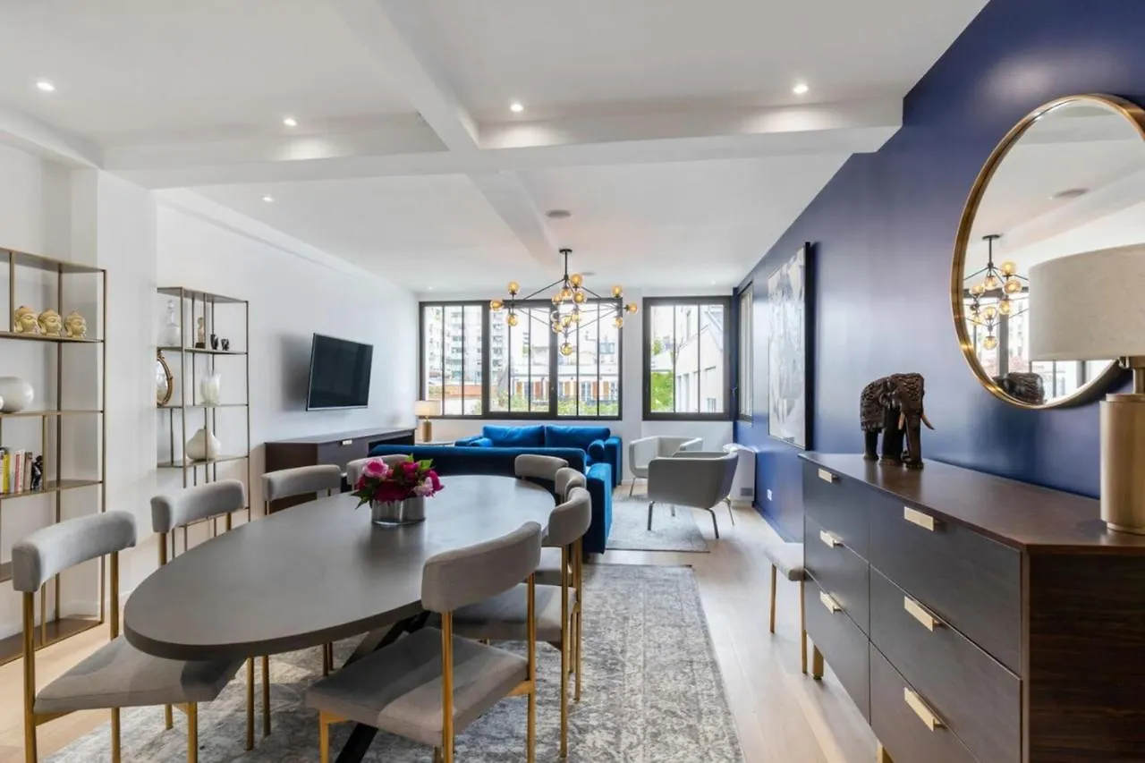 Stunning 2 Bedroom